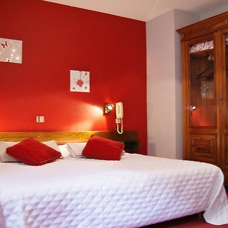 Logis Hotel De La Paix - טורנוס חדר תמונה