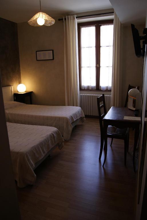 Logis Hotel De La Paix - טורנוס חדר תמונה