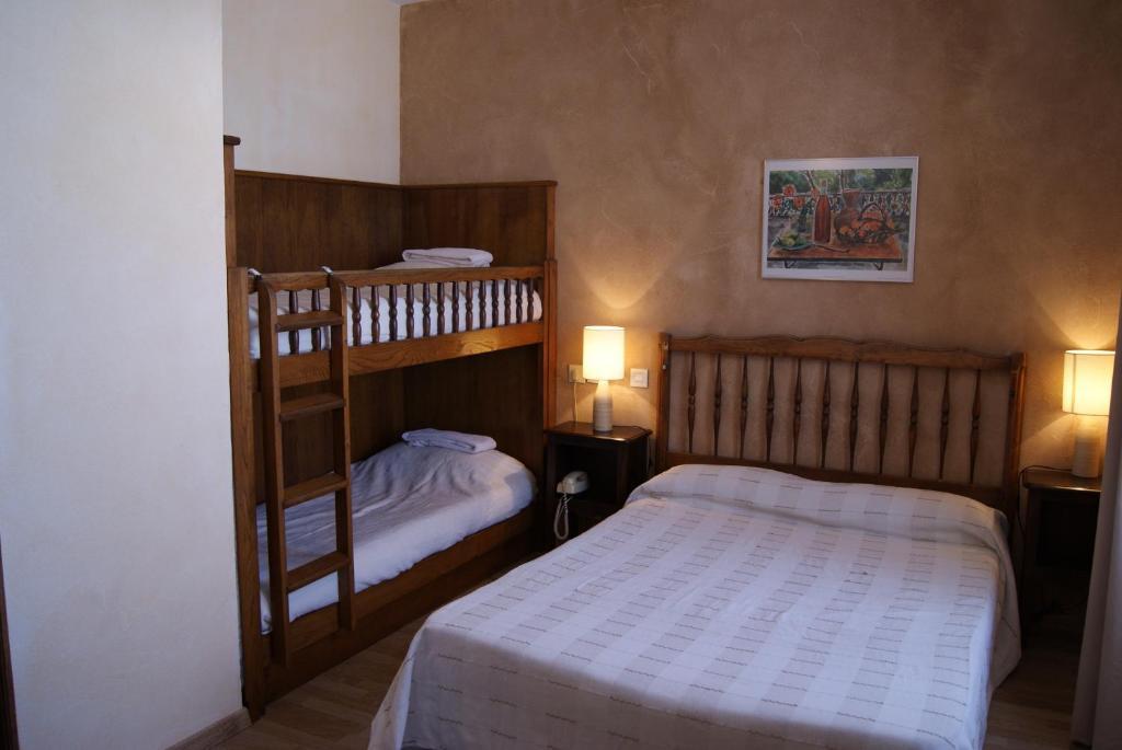 Logis Hotel De La Paix - טורנוס חדר תמונה